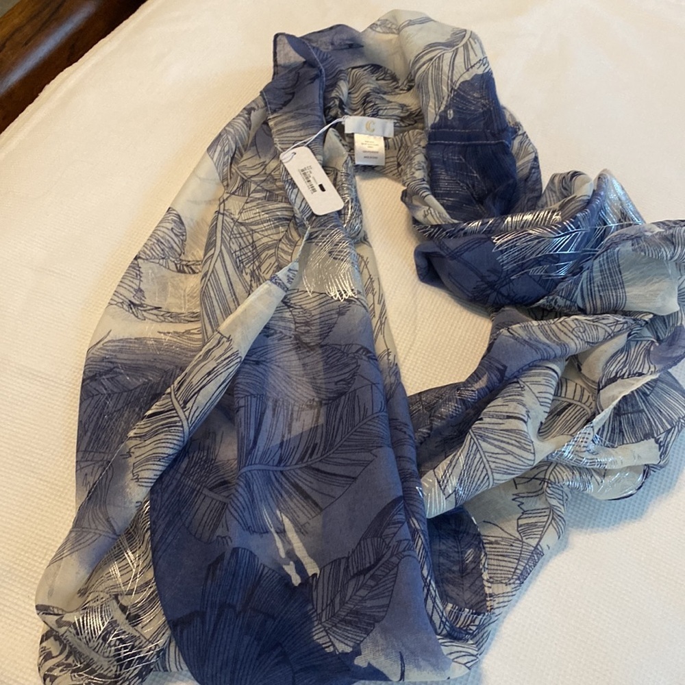 Infinity Scarf Silver and Blue Colors Leafs NWT - Picture 3 of 10